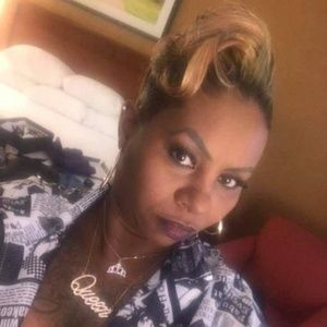 Meet your Posher, Shelby